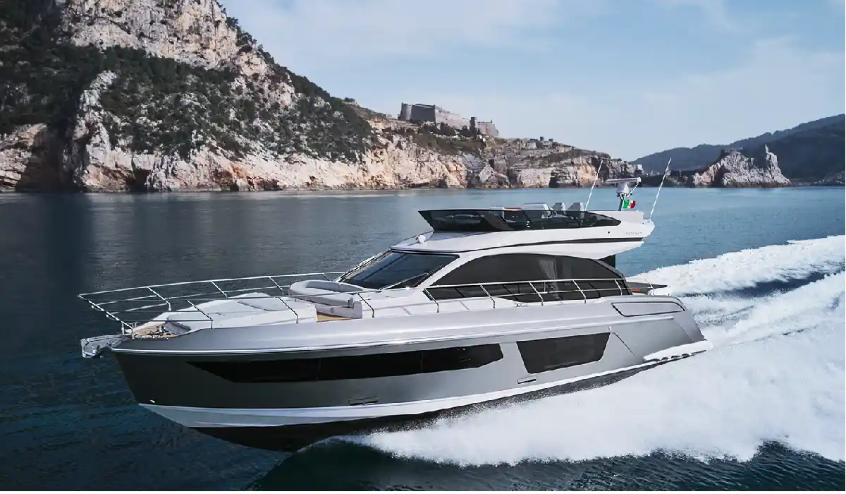 Azimut - Fly 53 - Luxury Yacht Charter - Preowned Luxury Yachts - Exclusive Concierge Club.webp